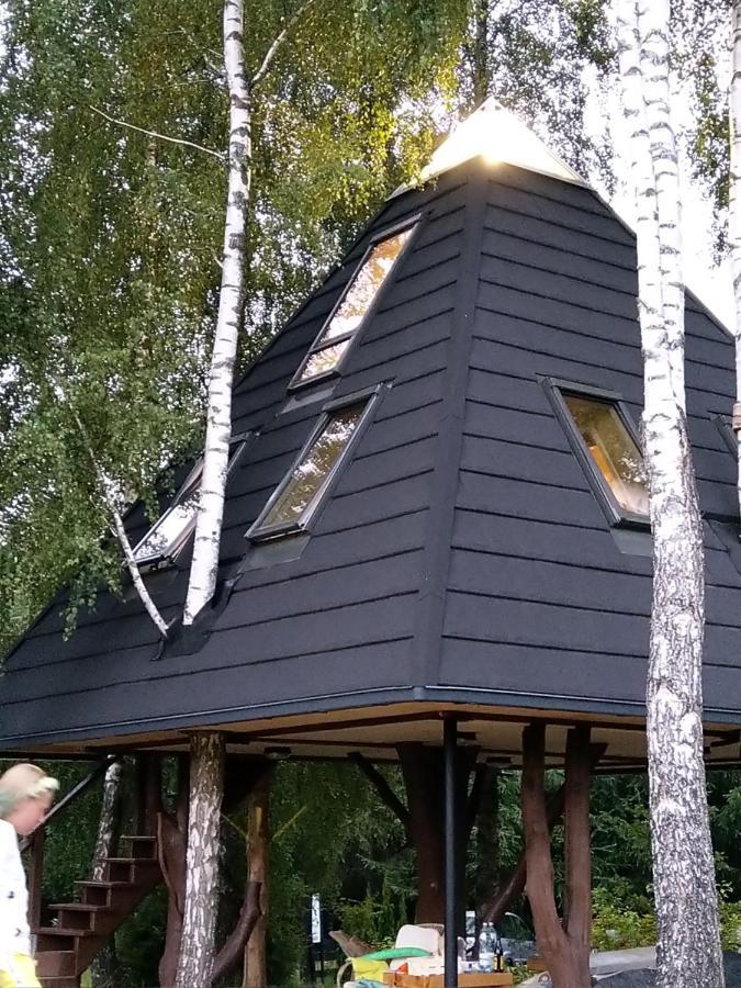 Piramida W Uniesieniu Apartment Borzytuchom Bagian luar foto